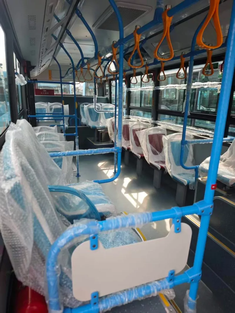 Buses Equipped with Jiedeng Intelligent Drainage System
